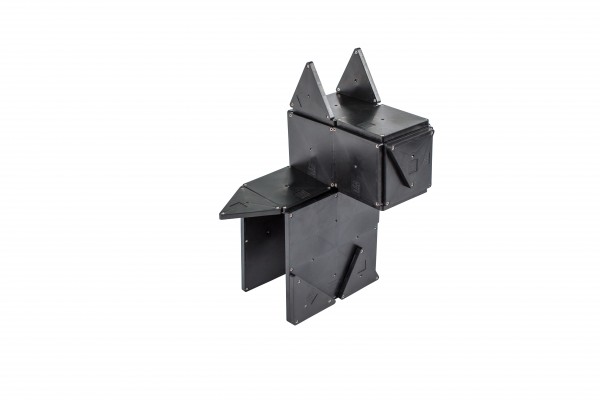 MagnaTiles-Black-Dog-2-600x400